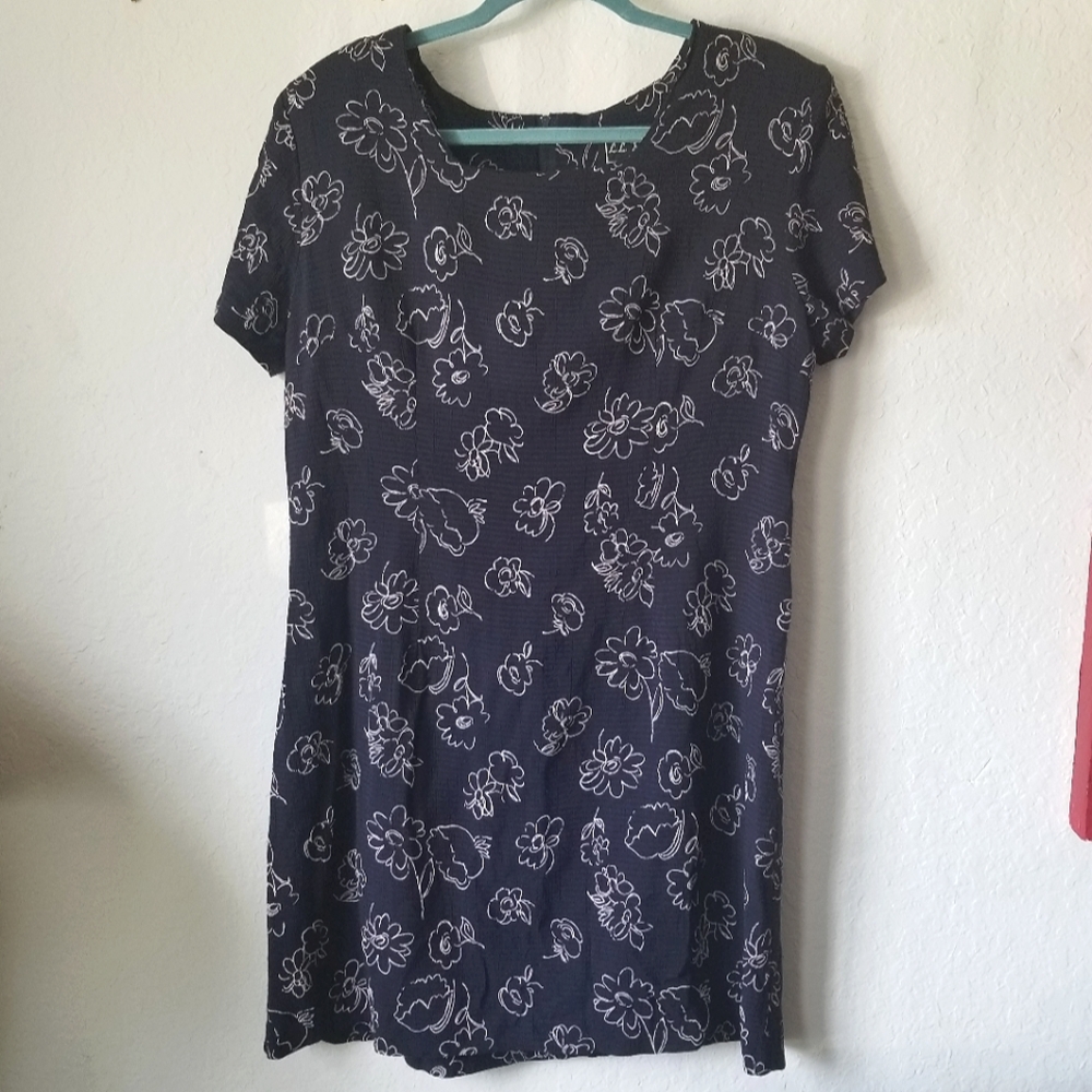 Women's Blue Dress with White Flowers Size 16